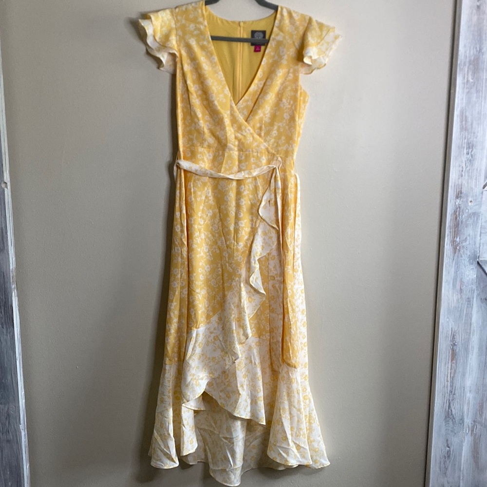Vince Camuto Dress. Beautiful!!! Like new. Worn once. Size 2.